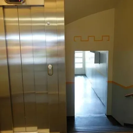 Floor At Heart Of For 4 Person * Тампере